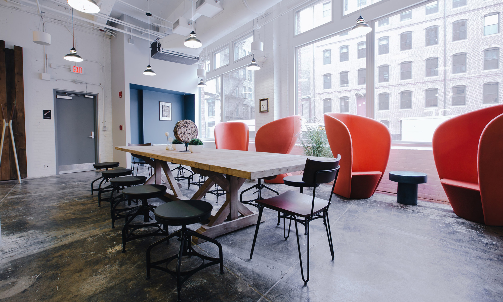 Develop wework like office sharing app-airbnb for ofc