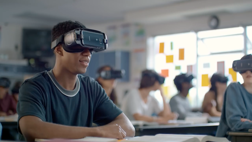 samsung-gear-vr-headset-education